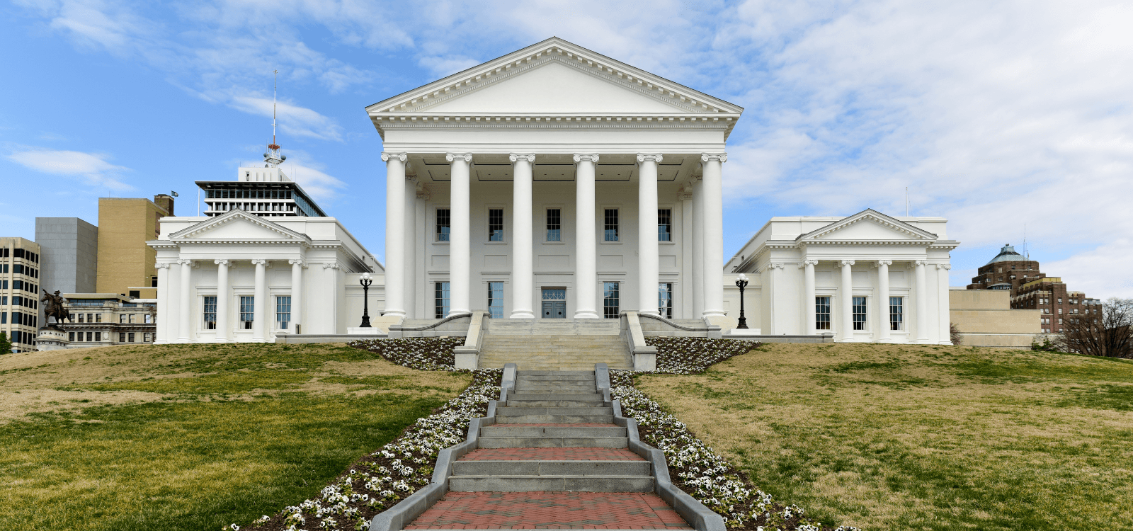 Virginia expands shared solar, streamlines permitting in affordability push